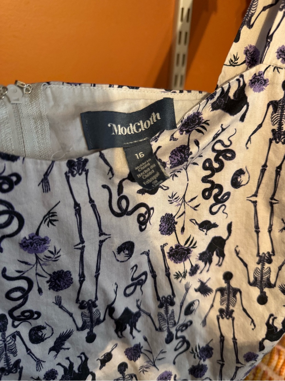 ModCloth - Size 16 - Picture 3 of 3